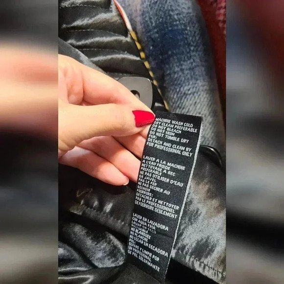 Bebe black Satin Quilted Pea Coat with fur collar Women's Size S - Picture 16 of 17